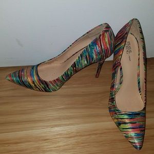 Multicolor shoes